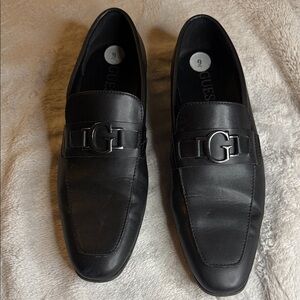 GUESS Men's Black Leather Slip-On Loafers
